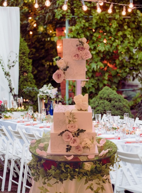 Gâteau de mariage personnalisé fait par Mi'Elles